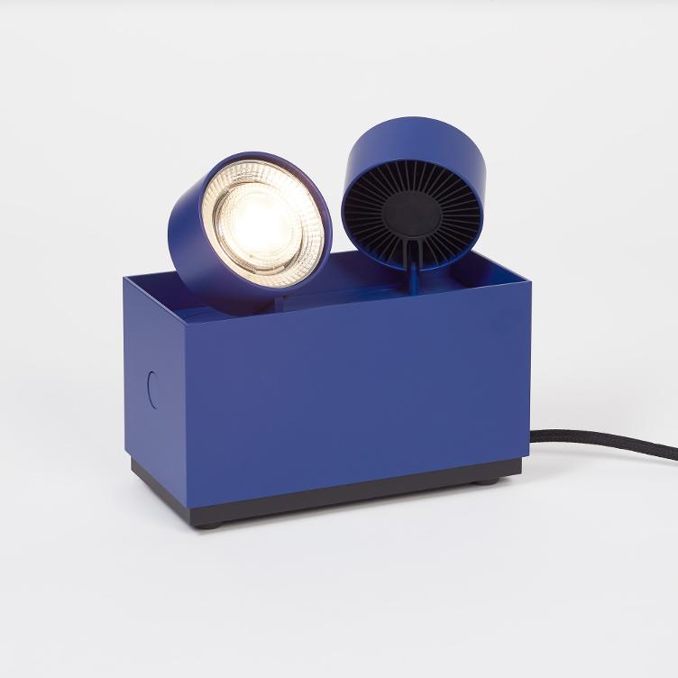 WI 4.0 `parkett` Bodenleuchte - blau